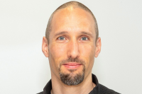 Dr. Julien Boccard